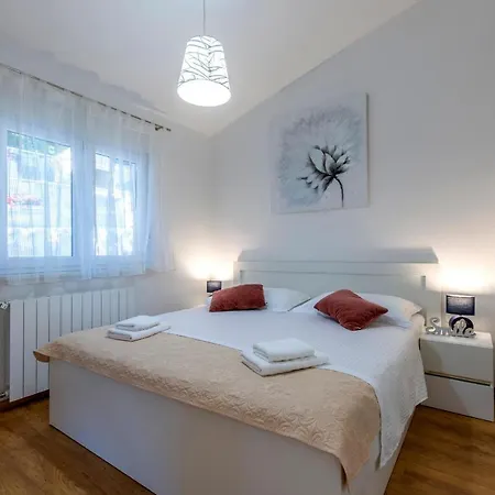 Apartmani Minto I Slava Imotski Exterior photo