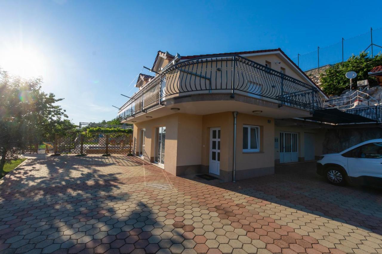 Minto I Slava Apartment