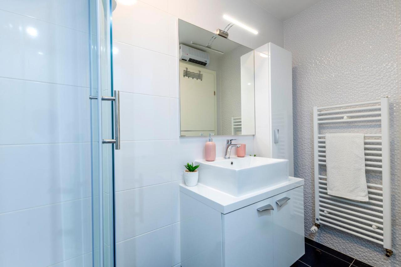 Minto I Slava Apartment *